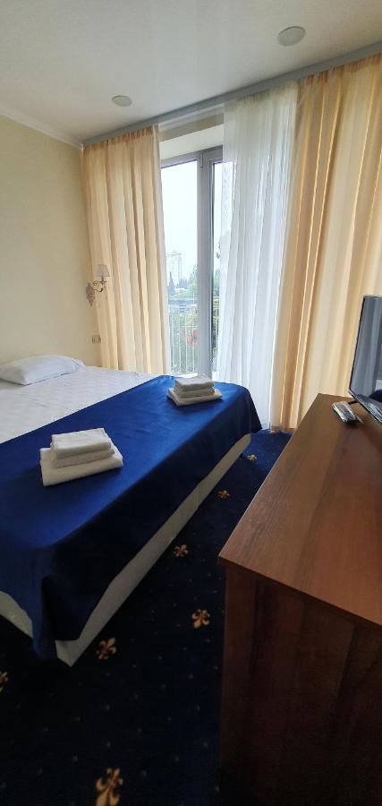 Evropa Hotel Gagry Zewnętrze zdjęcie
