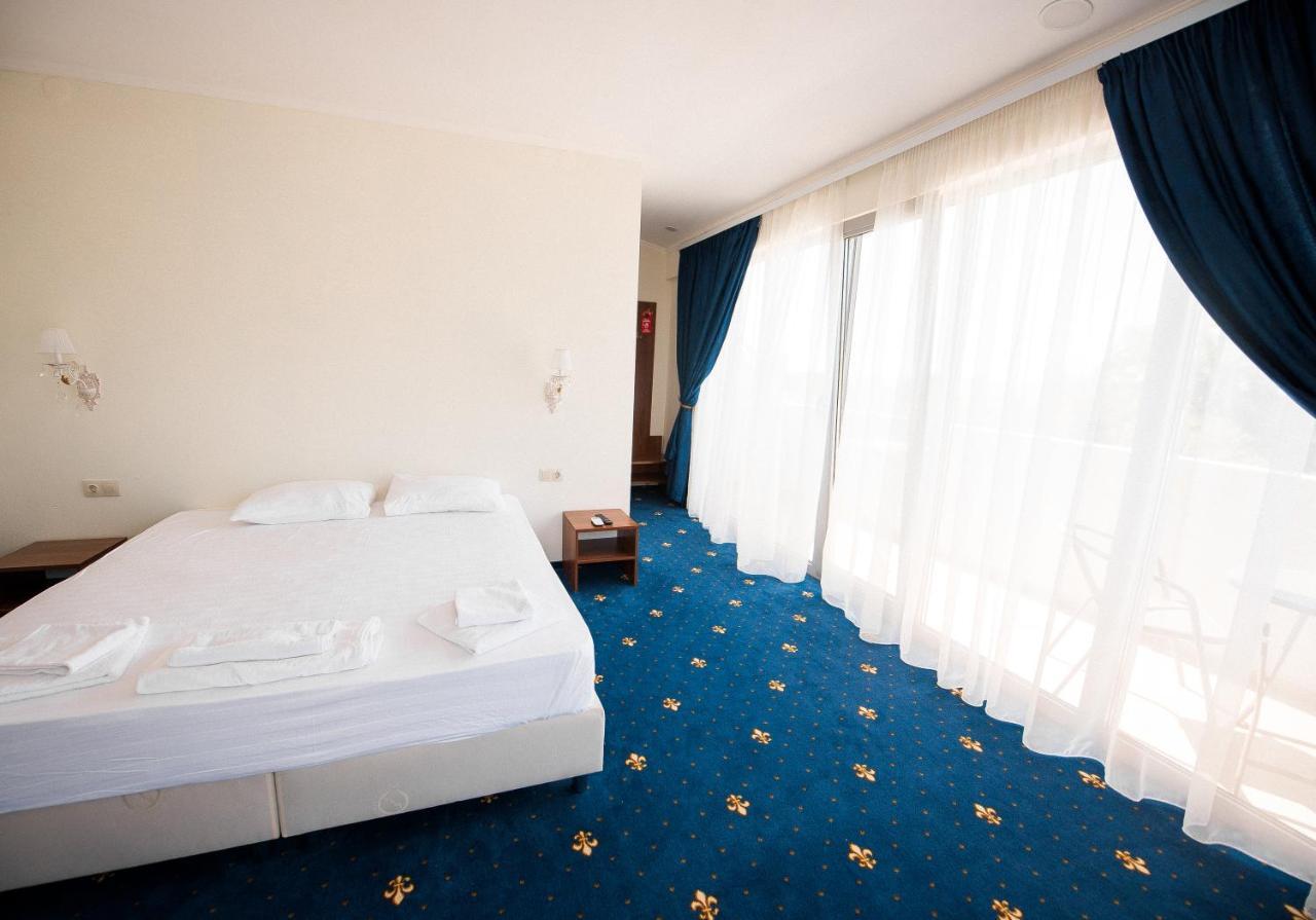Evropa Hotel Gagry Zewnętrze zdjęcie