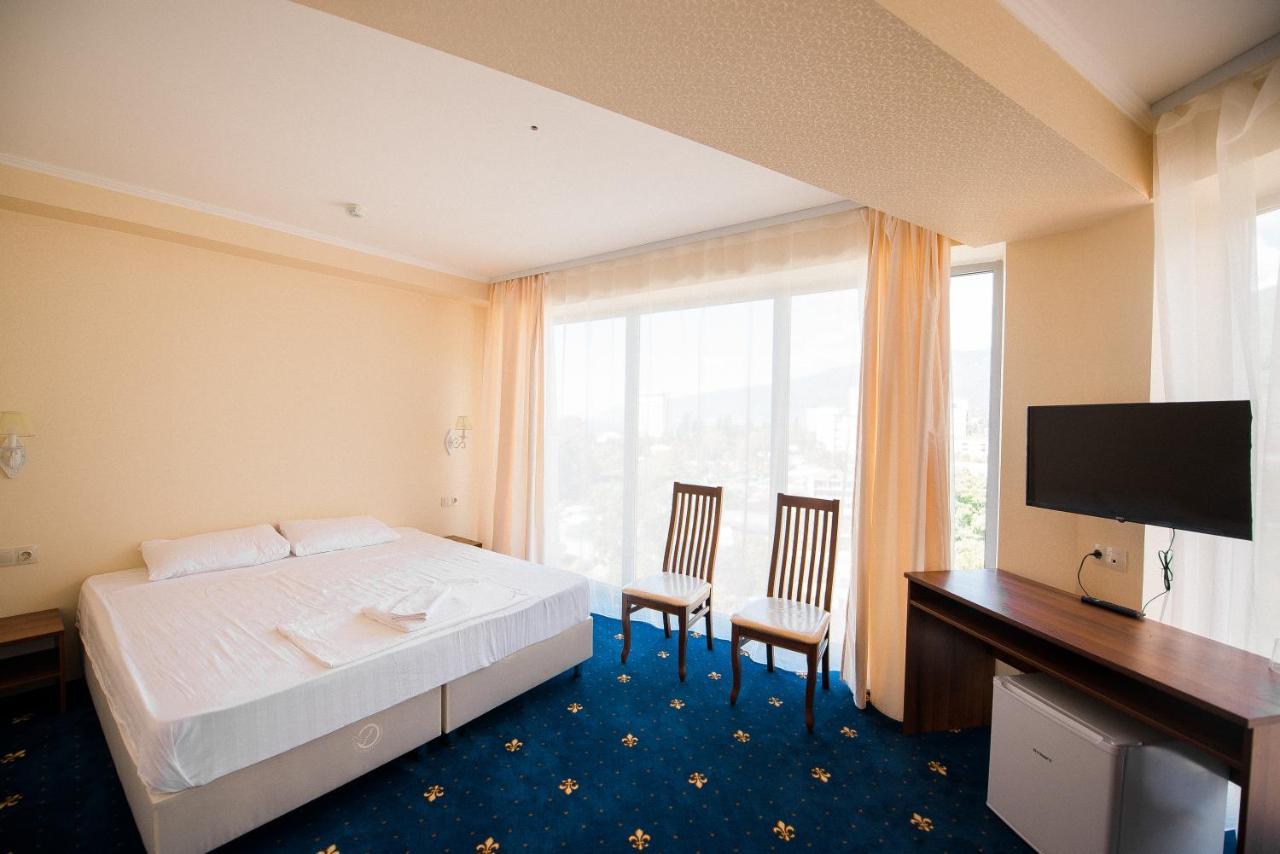 Evropa Hotel Gagry Zewnętrze zdjęcie