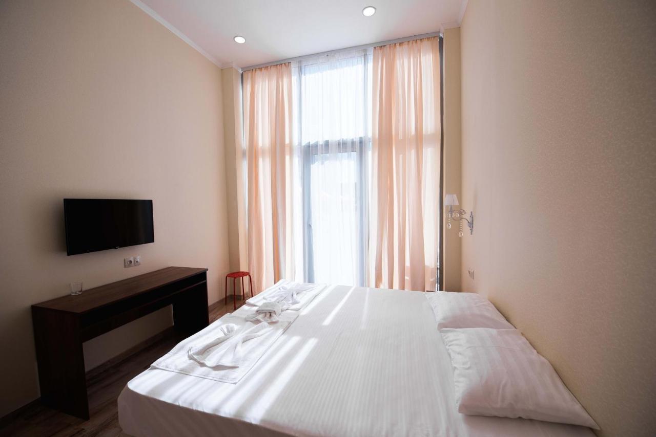 Evropa Hotel Gagry Zewnętrze zdjęcie